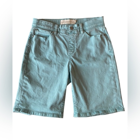 Soft Surroundings Woman’s Green Bermuda Jean Shorts, Size S - Picture 1 of 8